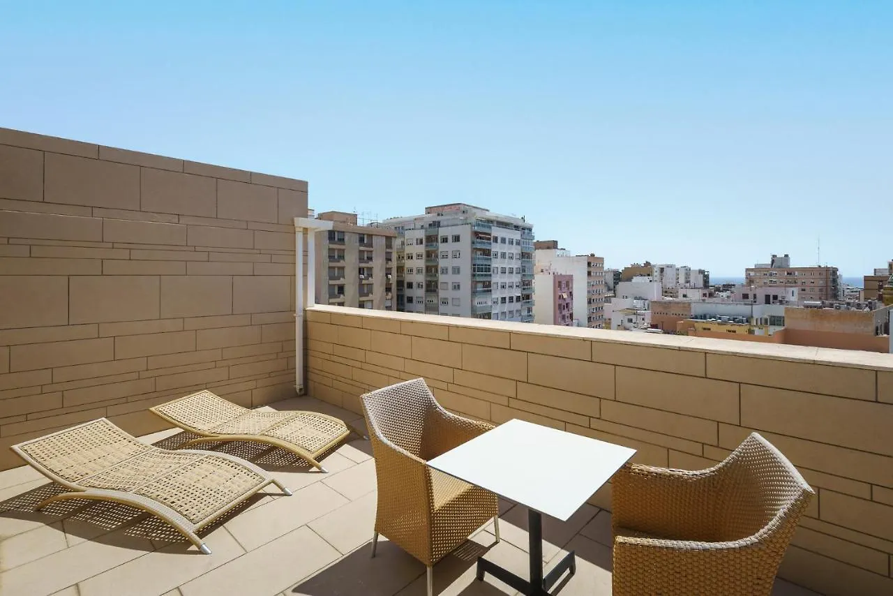 Exe Almeria Centro 4*,