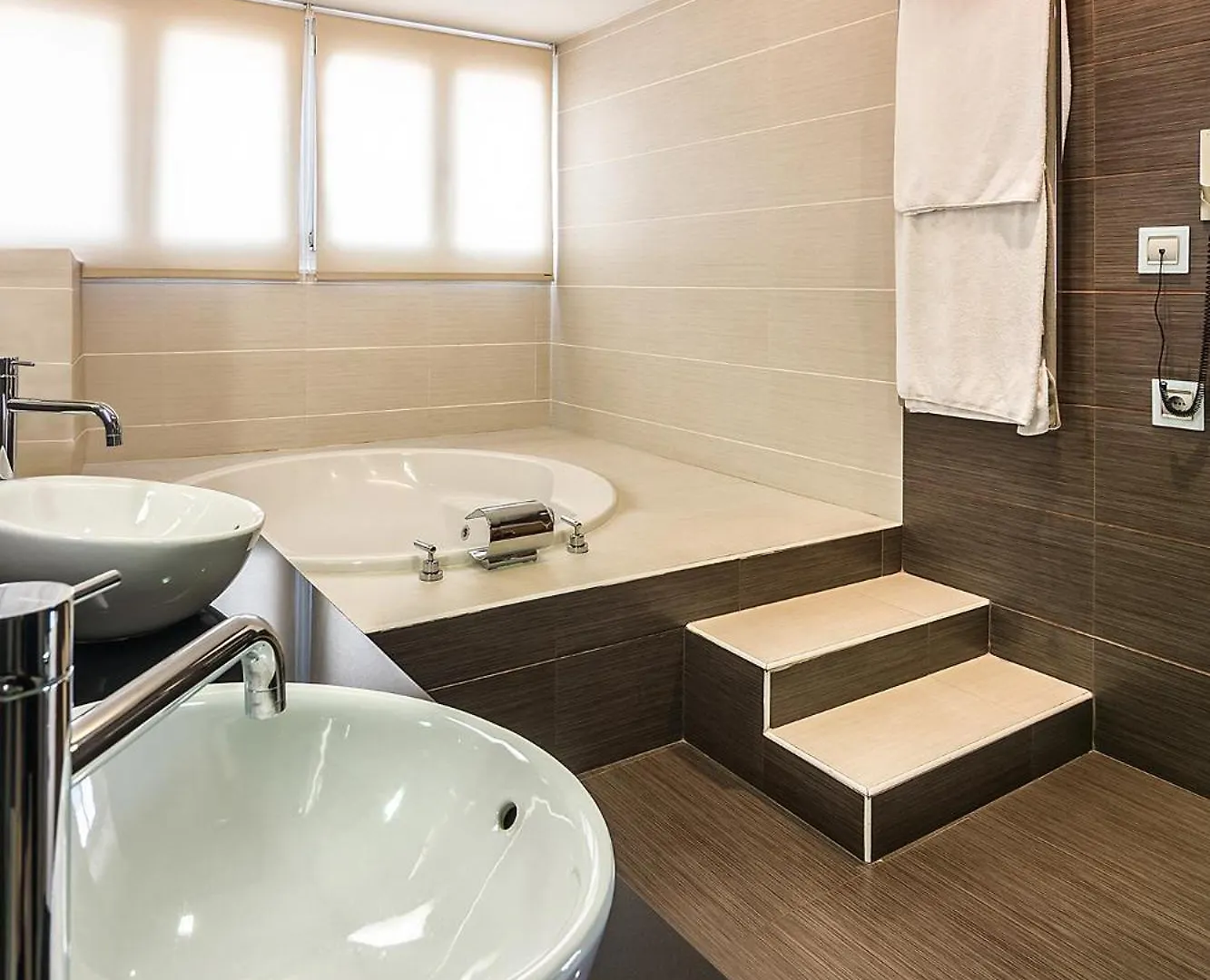 Exe Almeria Centro Hotel